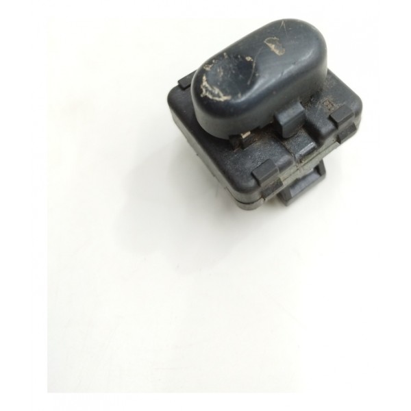 Botão Vidro Dianteiro Direito Corsa 1996 1997 1999 2000 2001