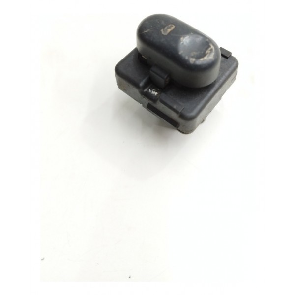 Botão Vidro Dianteiro Direito Corsa 1996 1997 1999 2000 2001