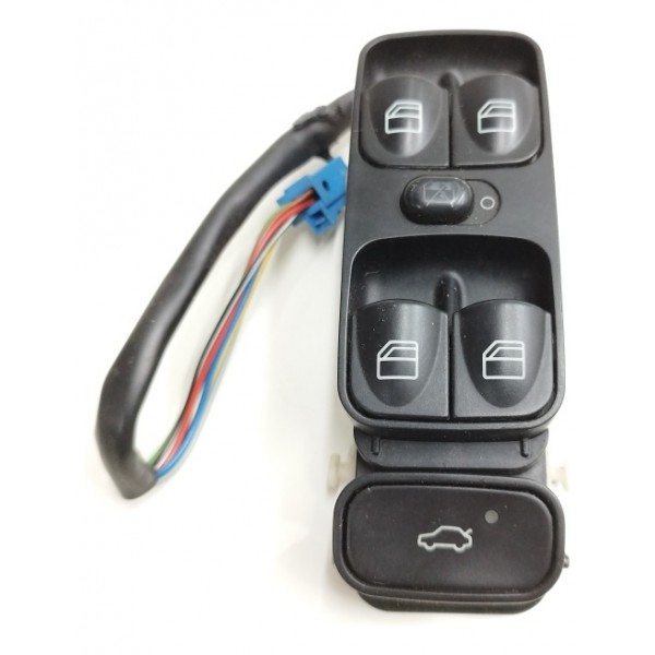 Botão Vidro Dianteiro Esquerdo C180 C200 C240 2005 2006 2007