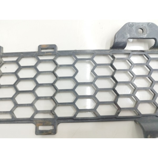 Grade Superior Central Parachoque Palio Attractive 2012 2013 Fosco