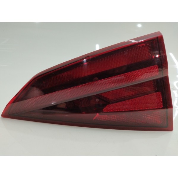 Lanterna Direita Tampa Traseira Virtus 2018 2019 2020 2021 Direito Vermelho