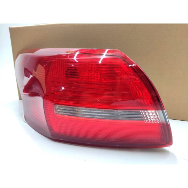 Lanterna Traseira Esquerda Ford Focus Sedan 2016 2017 2018  Esquerdo