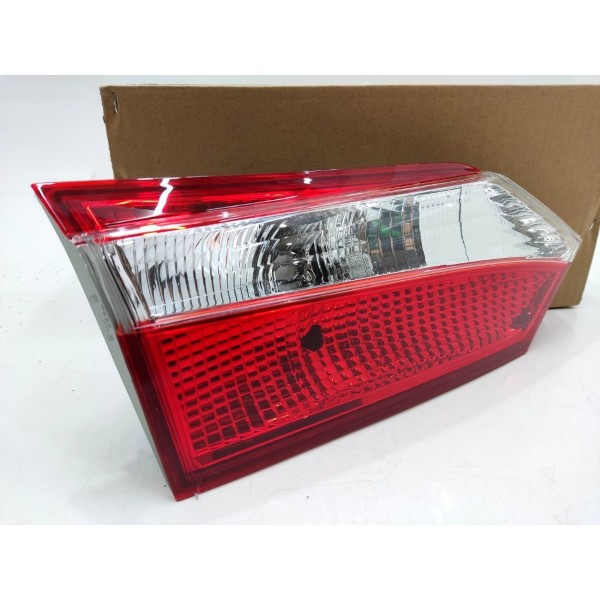 Par Lanterna Tampa Traseira Corolla 2014 2015 2016 2017  Direito Vermelho