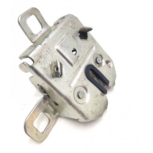 Fechadura Tampa Traseira Fiat Mobi 1.0 2018 2019 2020 Á 2022