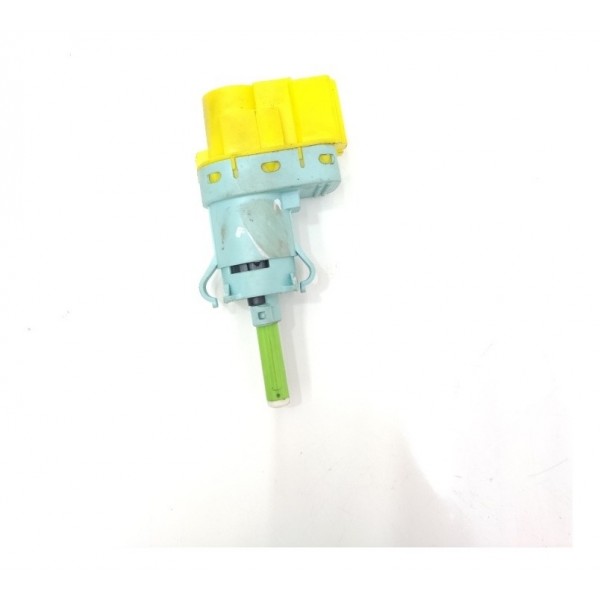 Interruptor Luz Freio Fiat Mobi 1.0 4cc 2018 2019 Á 2022