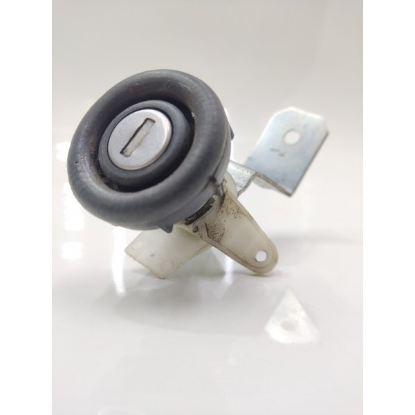 Cilindro Miolo Chave Tampa Traseira Etios Hatch 2013 Á 2019