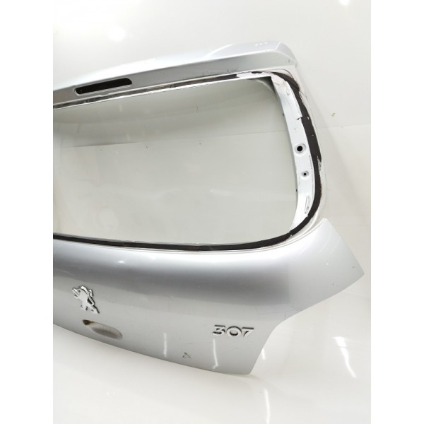 Tampa Traseira Porta Malas Peugeot 307 Hatch 2005 A 2012 Prateado