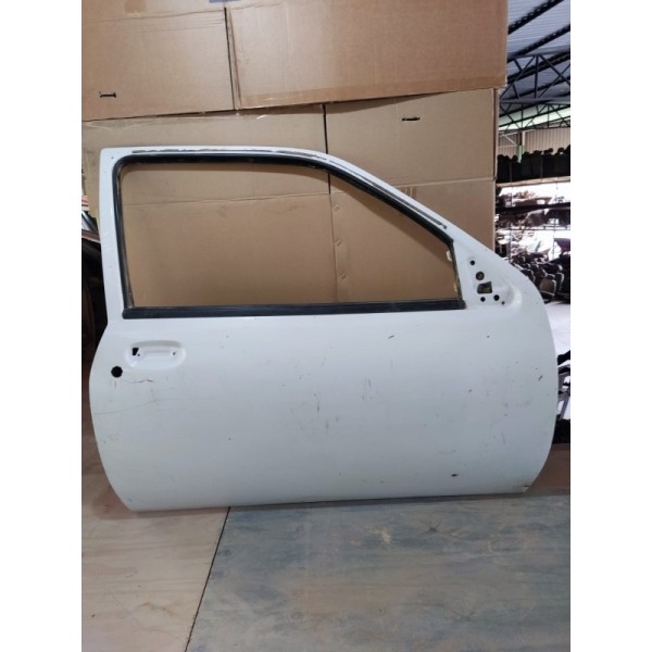Porta Direita Ford Courier 2003 2004 2005 2006 2007 A 2010 Dianteira Direita Branco