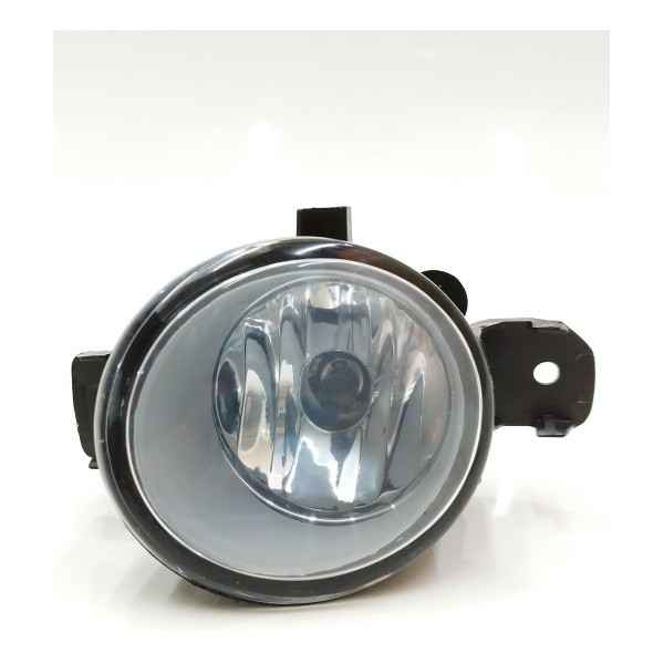 Farol Auxiliar Milha Direito March Versa 2014 2015 2016 2017