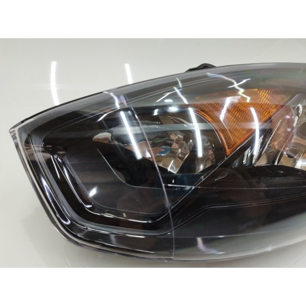 Farol Esquerdo Ford Fiesta 2012 2013 2014 Máscara Negra  Esquerdo