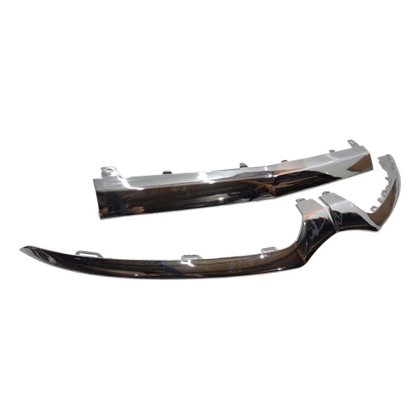 Spoiler Dianteiro Cromado Mercedes C180 C200 2015 A 2020  Prateado