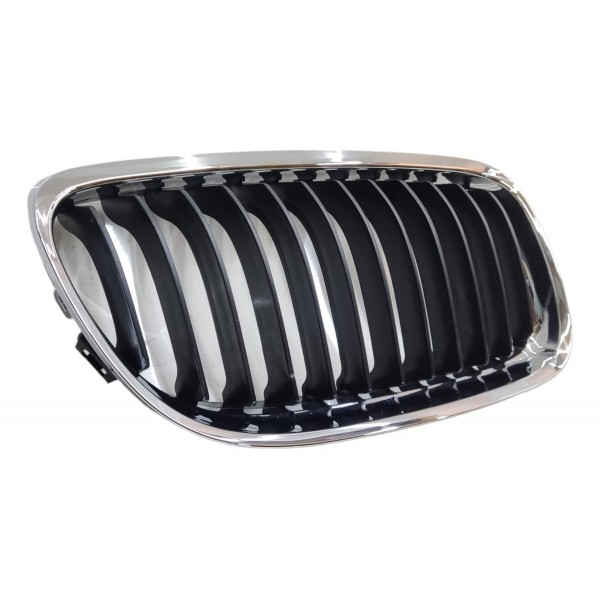 Grade Cromada Direita Parachoque Bmw 320i 328i 2009 A 2012 Cromado Brilhante