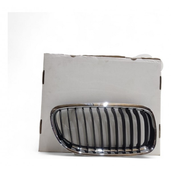 Grade Cromada Direita Parachoque Bmw 320i 328i 2009 A 2012 Cromado Brilhante
