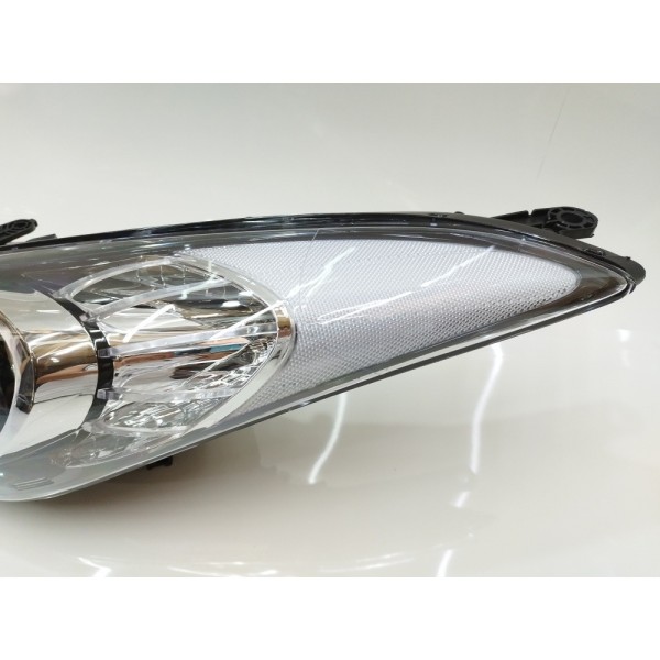 Farol Dianteiro Esquerdo Hyundai Elantra 2011 2012 2013 2014 Esquerdo
