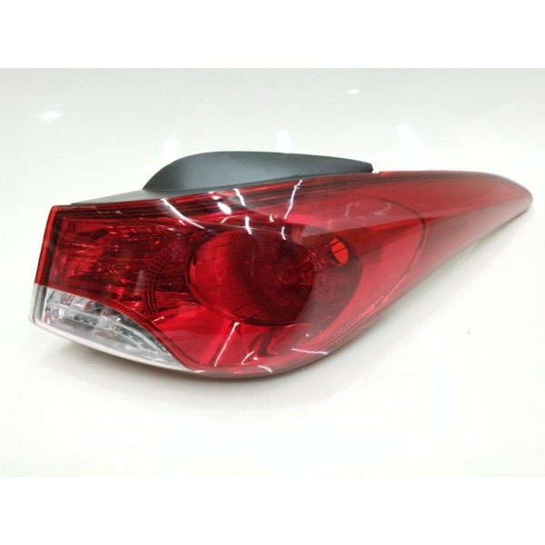 Par Lanterna Traseira Direita Hyundai Elantra 2011 A 2014 Direito Vermelho