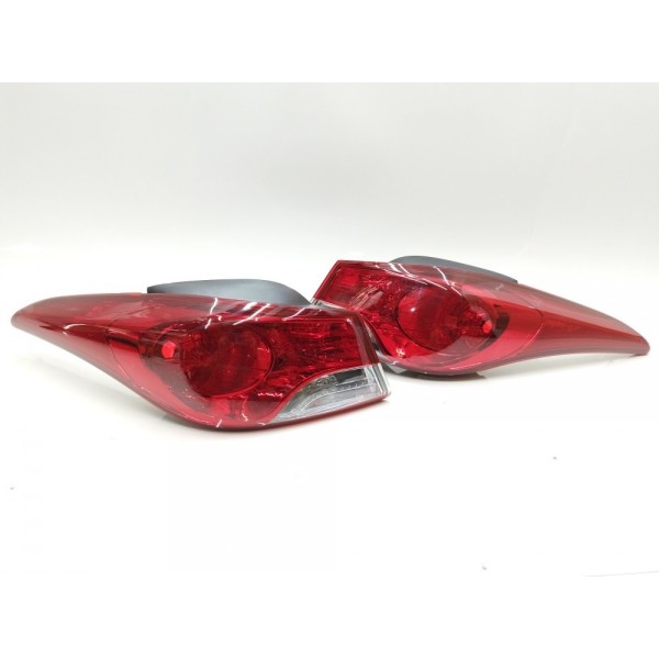 Par Lanterna Traseira Hyundai Elantra 2011 2012 2013 2014 Esquerdo Verme