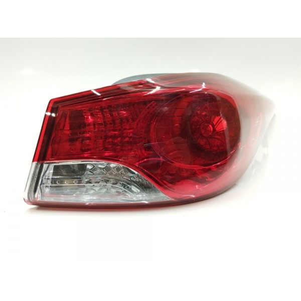 Lanterna Traseira Direita Hyundai Elantra 2011 2012 A 2014 Direito Vermelho