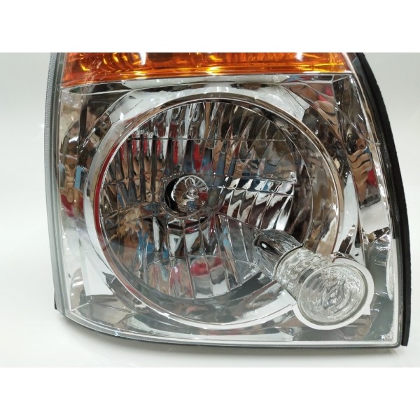 Farol Direito Cromado Pisca Laranja Hyundai Hr 2007 A 2019 Direito