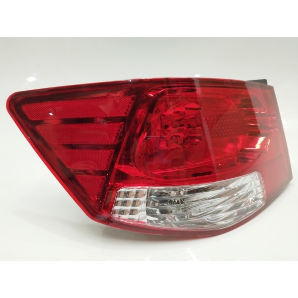 Lanterna Traseira Esquerda Kia Cerato 2009 2010 2011 2012  Esquerdo Vermelho