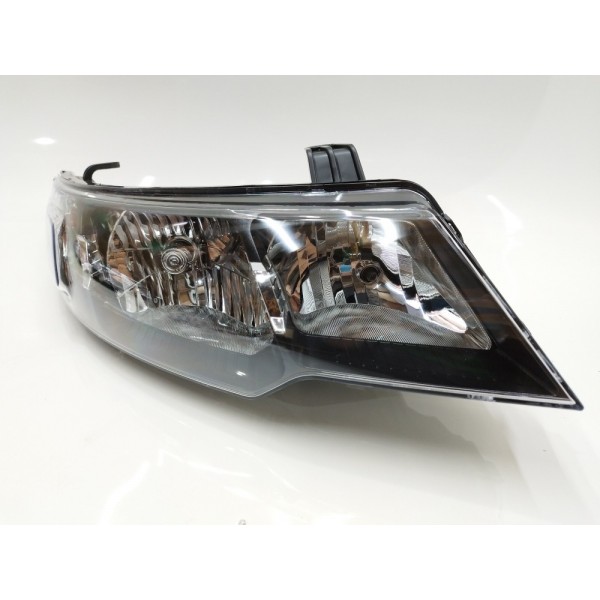 Par Farol Dianteiro Kia Cerato 2009 2010 2011 2012 2013 Direito