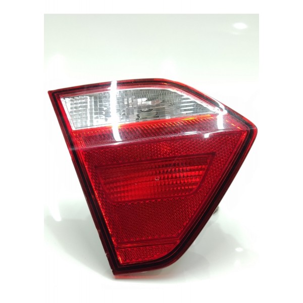 Lanterna Esquerda Tampa Voyage Voyage G6 2013 2014 2015 2016 Esquerdo/motorista Vermelho