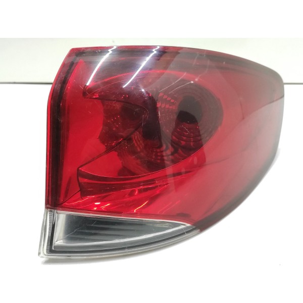 Lanterna Traseira Direita Fiat Palio Weekend 2009 A 2014 Direito Vermelho