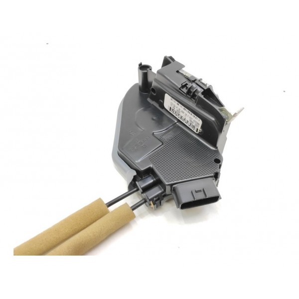 Fechadura Porta Traseira Esquerda Nissan Kicks 2017 A 2021