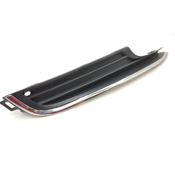 Grade Moldura Milha Dianteira Direita Golf Tsi 2013 A 2019 Preto Direito