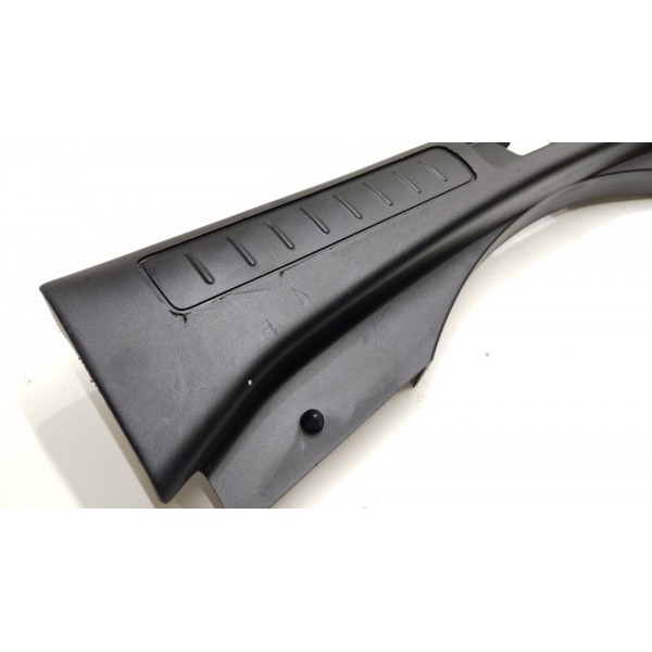 Acabamento Batente Tampa Evoque 2014 A 2019