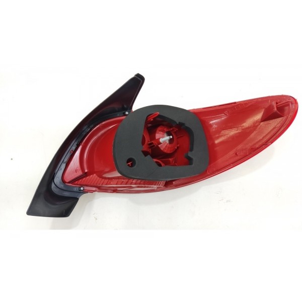 Lanterna Direita 207 Hatch 2008 2009 2010 2011 2012 2013 Vermelho