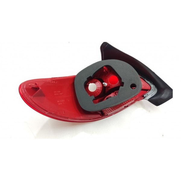 Lanterna Direita 207 Hatch 2008 2009 2010 2011 2012 Vermelho