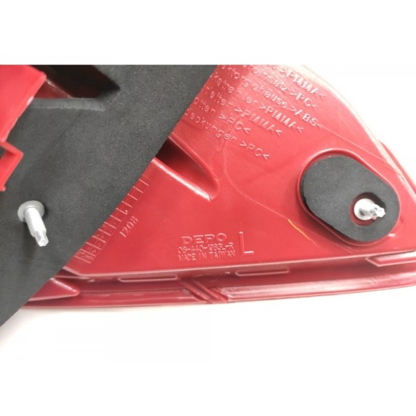 Lanterna Esquerda C180 C200 C250 2011 A 2014 C/led (depo) Esquerdo Vermelho