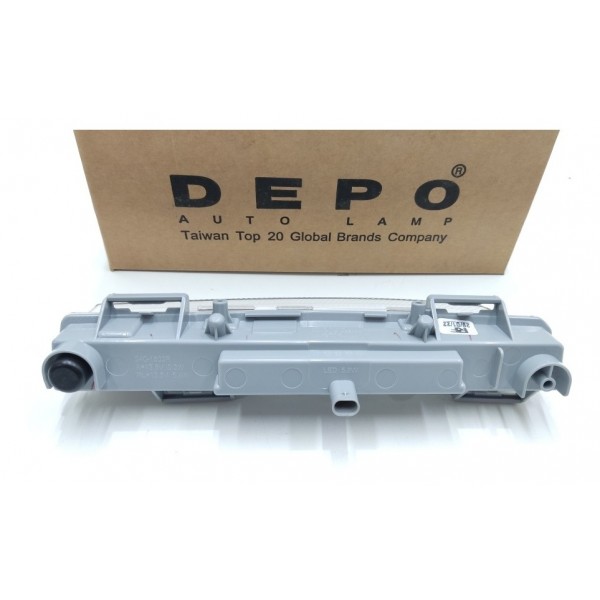 Farol Milha Led Direita Mercedes C180 2011 2012 2013 2014