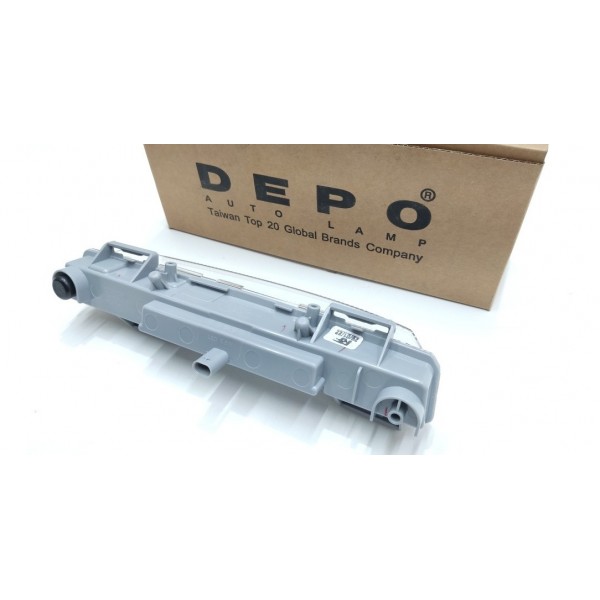 Farol Milha Led Direita Mercedes C180 2011 2012 2013 2014