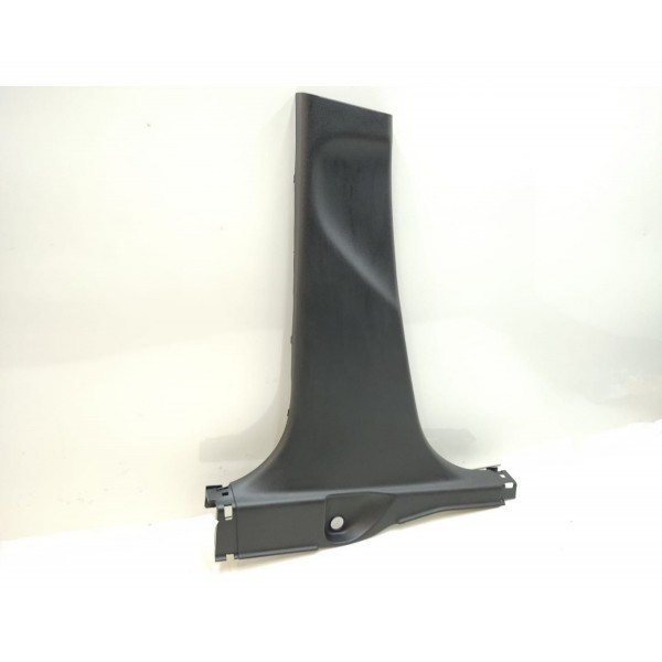 Acabamento Coluna Lateral Esquerda Hrv  2015 A 2021