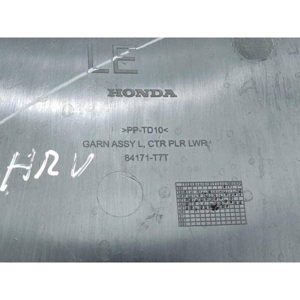 Acabamento Coluna Lateral Esquerda Hrv  2015 A 2021