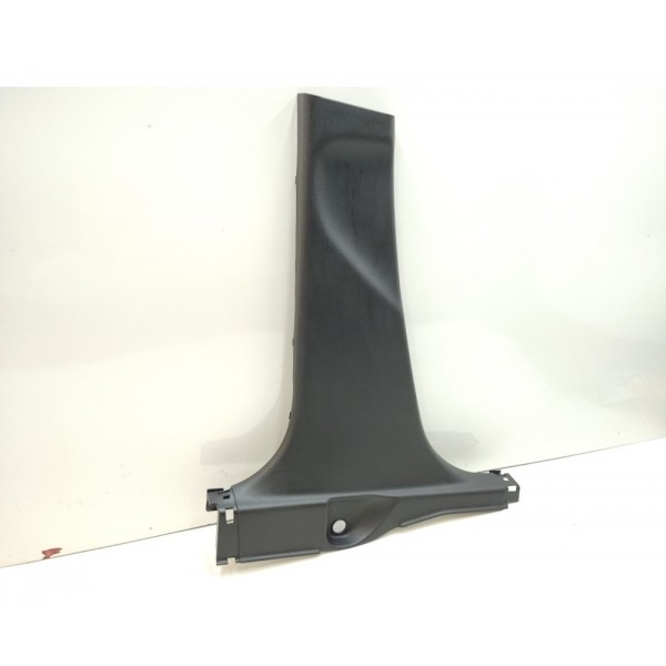 Acabamento Coluna Lateral Esquerda Hrv  2015 A 2021