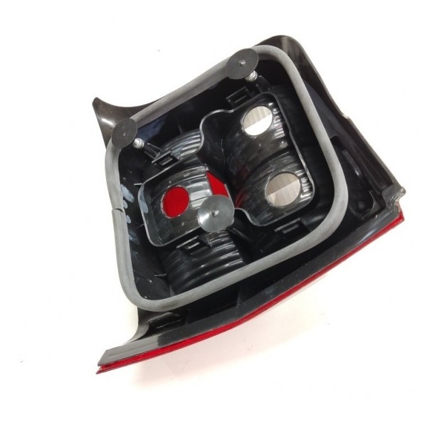 Lanterna Traseira Esquerda Uno Fire 2008 A 2014 Esquerdo Cristal