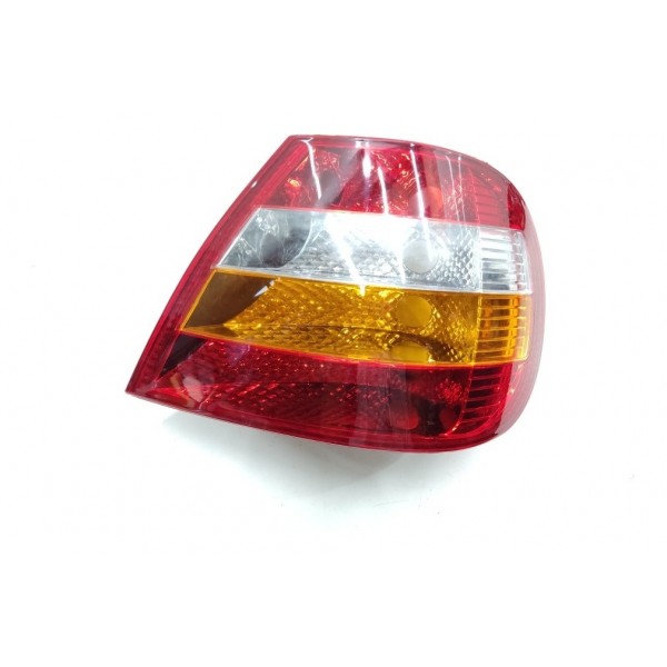 Lanterna Traseira Direita Fiat Siena Tricolor 2001 A 2005 Direito Vermelho