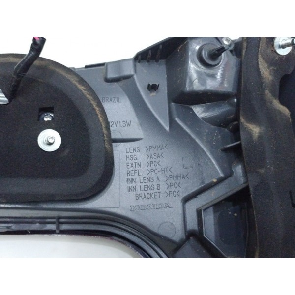 Lanterna Esquerda Tampa Traseira Honda Hrv 2019 A 2021 001 Direito Vermelho