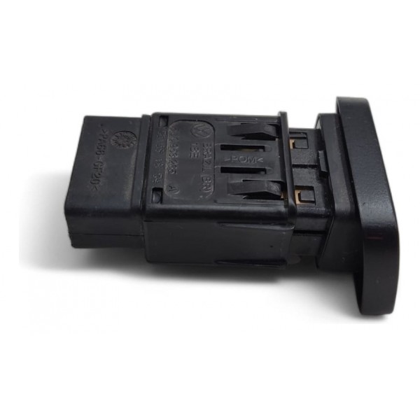 Botão Pisca Alerta Segurança Voyage Saveiro G5 2008 A 2012