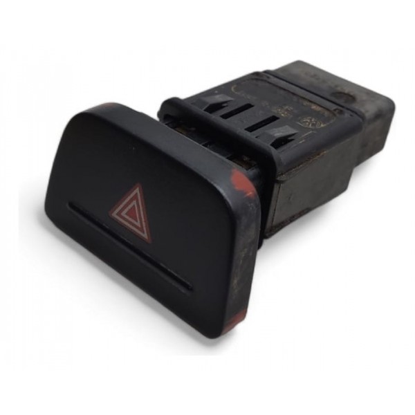 Botão Pisca Alerta Segurança Voyage Saveiro G5 2008 A 2012