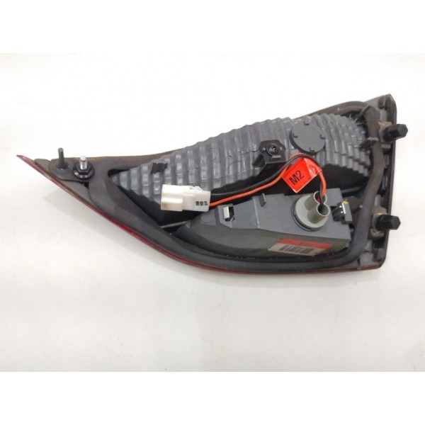Lanterna Tampa Traseira Esquerda Hyundai Elantra 2011 A 2016 Esquerdo