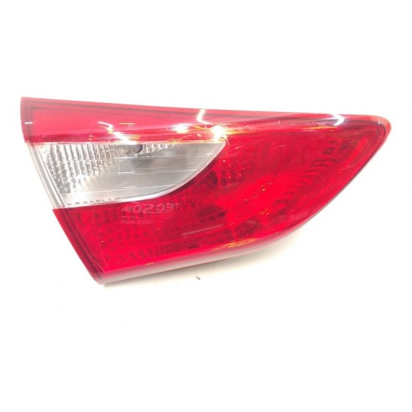 Lanterna Tampa Traseira Esquerda Hyundai I30 2014 A 2018  Esquerdo
