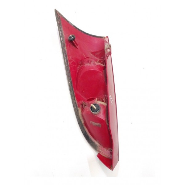 Lanterna Traseira Direita Focus Hatch 1999 A 2008 Oiginal Direito Vermelho