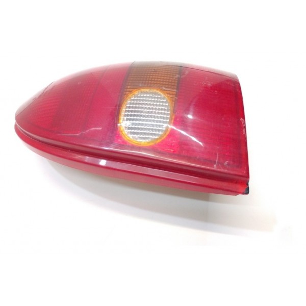 Lanterna Traseira Direita Corsa 1998 Hatch Tricolor  Direito