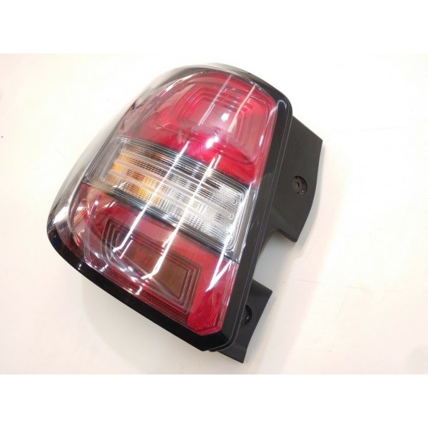 Lanterna Traseira Esquerda Spin 2013 2014 2015 A 2018 Fumê  Esquerdo
