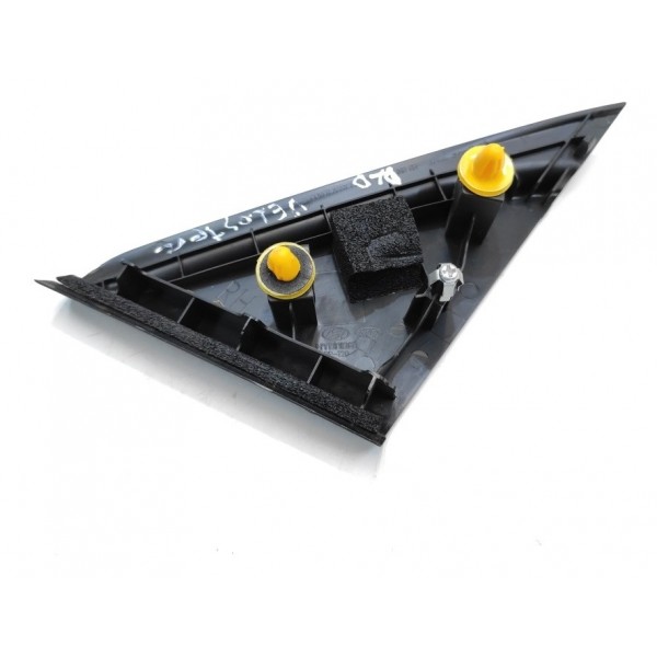 Acabamento Porta Dianteira Direita Veloster 2012 2013 2014