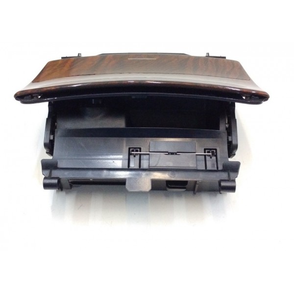 Cinzeiro Console Central A2036805250  C180 W204 2003 A 2007