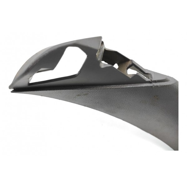 Acabamento Esquerdo Tampa Traseira Cruze Hatch 2017 A 2020